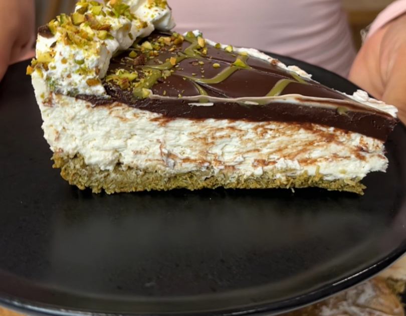 Beautiful Dubai Chocolate Cheesecake 🤎🍰