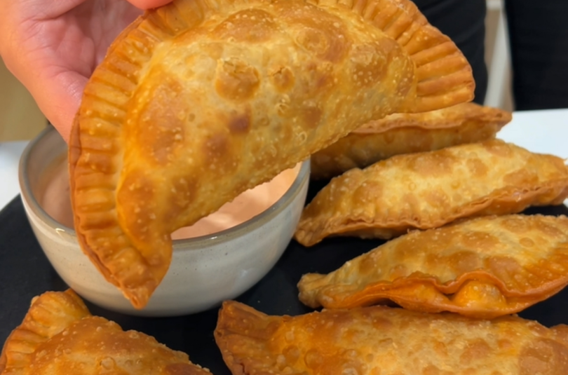 4 Incredible Pastelitos de Carne 🔥