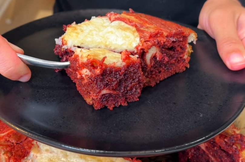 Homemade Red Velvet Cheesecake Brownies 🍫 (Fudgy, Creamy & Easy to Make)