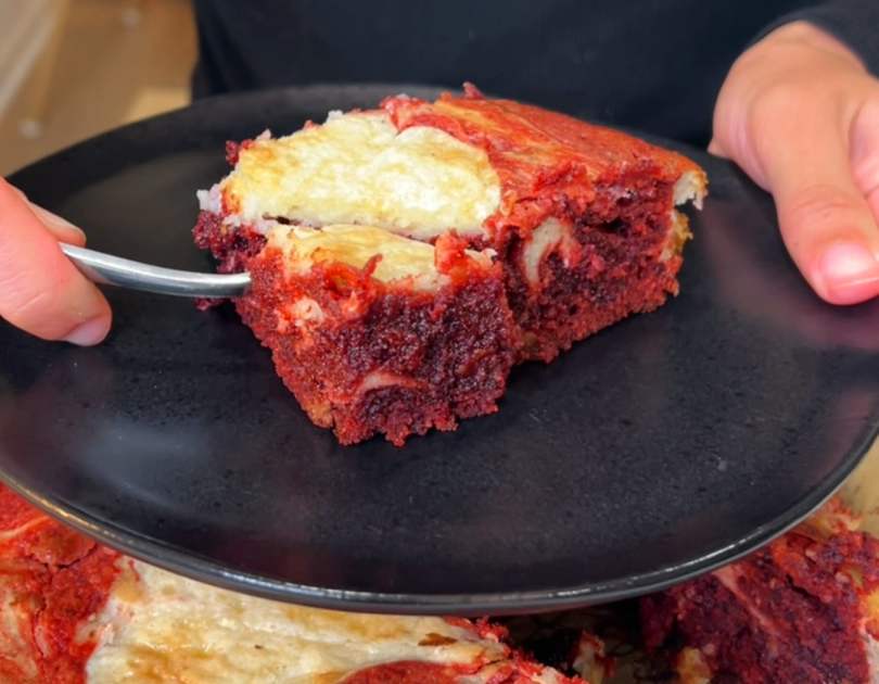 Homemade Red Velvet Cheesecake Brownies 🍫 (Fudgy, Creamy & Easy to Make)
