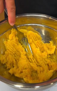 smashed ripe plantain platano maduro majado empanada platano dough