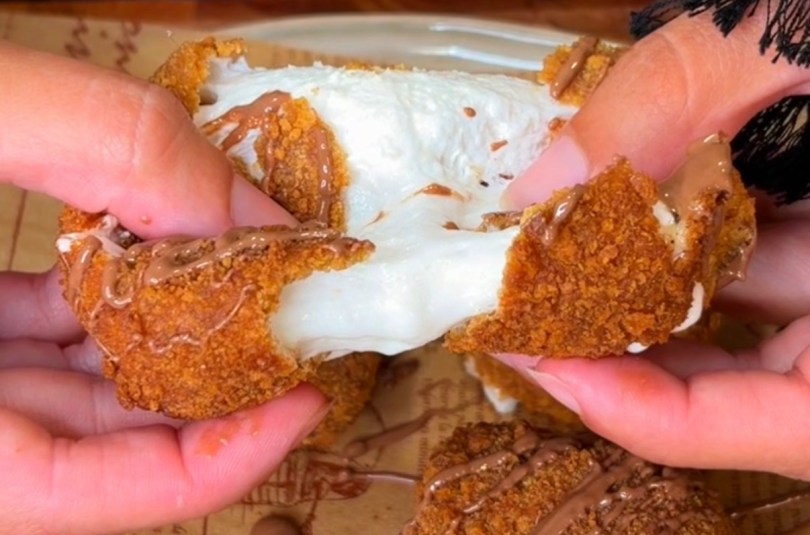 Deep Fried S’mores | Crispy Fried Marshmallows with Melted Chocolate